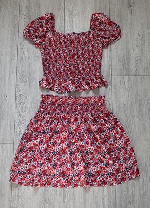 Костюм (топ+спідниця), на розмір s-m, ідеальний стан