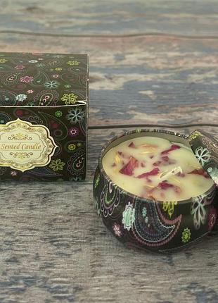 Аромасвічки із соєвого воску в металевій банці з кришкою