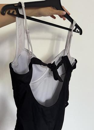 Купальник суцільний