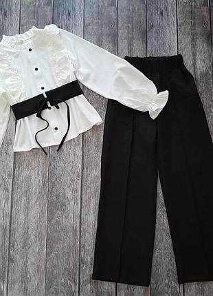 Школьный костюм