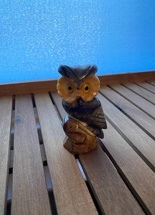 Статуэтка в виде совы выполненная из натурального алебастра ручная работа