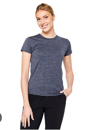 Спортивна футболка