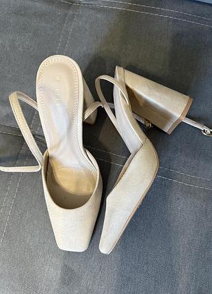 Туфлі mohito жіночі бежеві каблук стильні