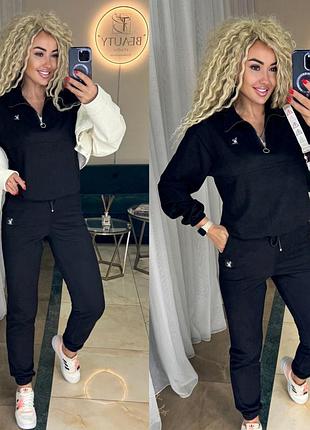 Замшевий спортивний костюм з кофтою з коміром на блискавці з штанами джоггерами з кишенями