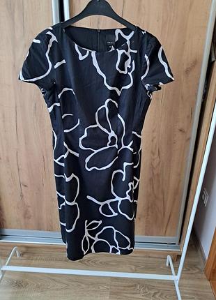 Красива сукня