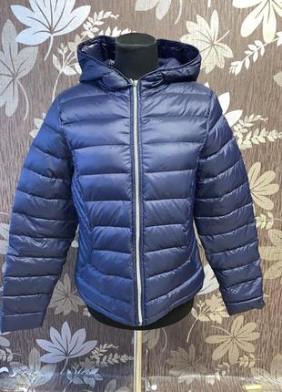 Стильна пухова куртка