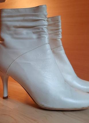 Полусапожки белые respect 41 размер утеплённые кожан каблук сапог элегант женствен обувь3 фото