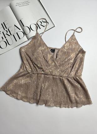 Нарядный/ошатный/блестящий топ/блуза на бретелях люрексовая нить люрекс gina tricot eur 40 - 42 р.