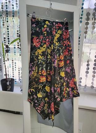 Летняя юбка-мини h&m размер xs наш 42 (без бумажной бирки)