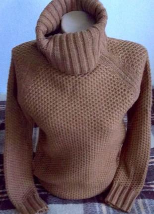 Стильный  брендовый свитер1 фото