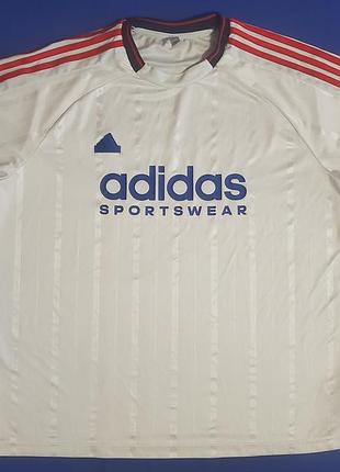 Футболка adidas