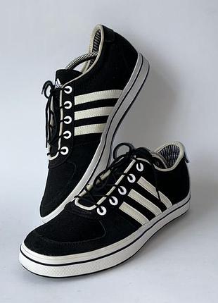 Стильні класичні  кеди adidas 39 (25 см) оригінал