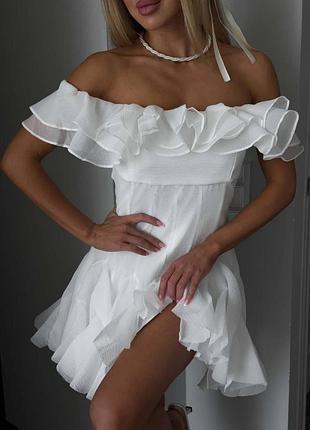 Сукня коротка