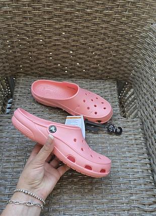 Розпродаж crocs w7-37/38