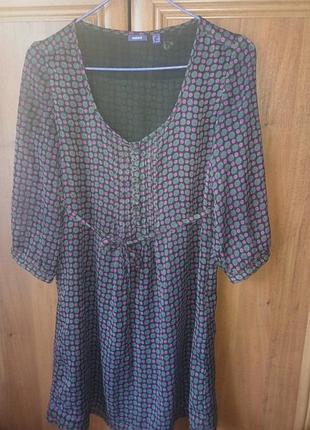 Платье легкое