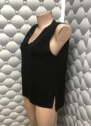 Пуловер без рукавів