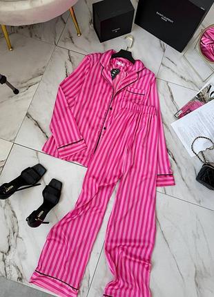 Шовкова жіноча піжама в смужку