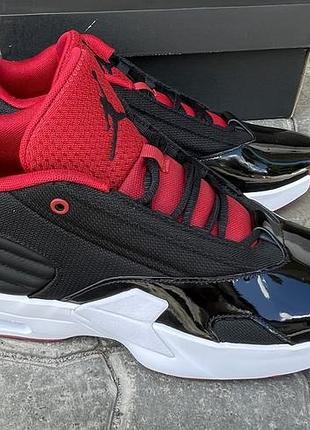 Кросівки air jordan max aura 6 fq8298-006 black red white