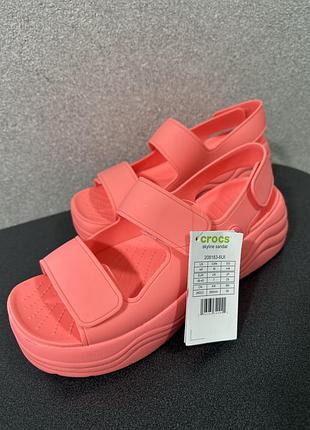 Сандалі босоніжки crocs skyline оригінал