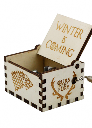 Шкатулка винтажная музыкальная  игра престолов (winter coming) деревянная1 фото