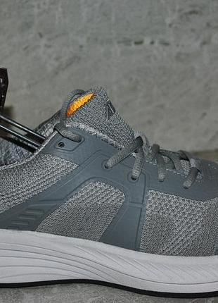 Кроссовки avia 40  размер