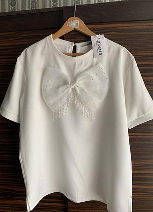 Нарядна блузка