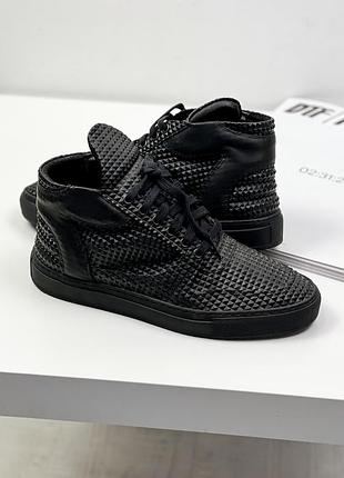 Кросівки filling pieces