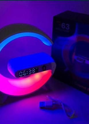 Настільна лампа нічник з бездротовою зарядкою