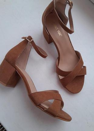 Босоножки 36р 37р