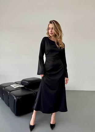 Длинное шелковое женское платье