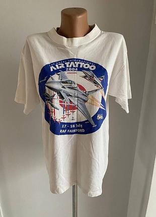 Футболка біла з малюнком