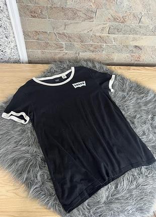 Футболочка levi’s