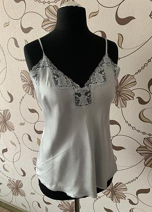 Шовковий топ з мереживом