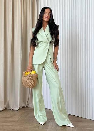 Женский костюм летний классический деловой пиджак жакет безрукавка на запах и брюки брючины качественный