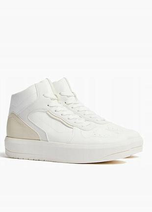 Хайтопи bershka