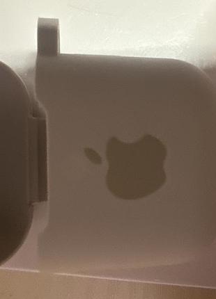 Чохол для airpods , без дефектів та подряпин