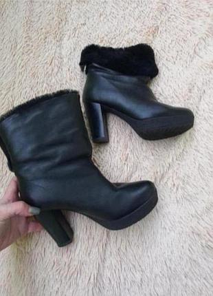 Ботльоны кожаные