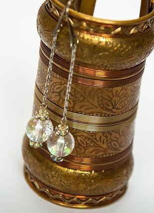 Серьги подвески бусин шар ручн работы серёжки прозр шиммер сваровс серебр цепоч эпокс опал