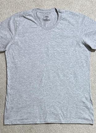 Футболка базова жіноча adidas бавовна