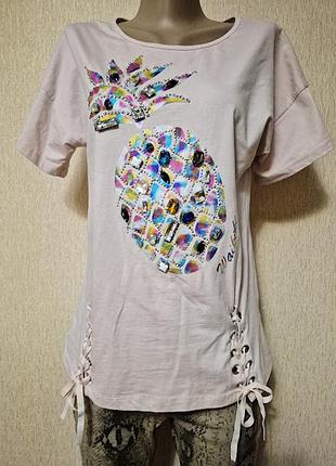 Стильная красивая женская футболка с камнями bluoltre