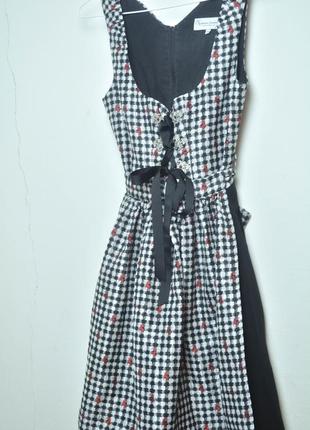 Винтажное баварское платье с фартуком черно белая клетка олени винтаж миди скидки 1+1=32 фото