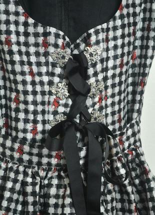 Винтажное баварское платье с фартуком черно белая клетка олени винтаж миди скидки 1+1=37 фото
