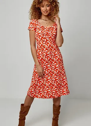 Трикотажное платье р.14