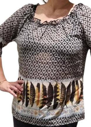 Блузка с этническим принтом