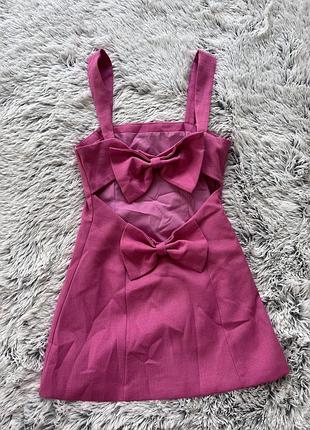 Сукня prettylittlething рожева з бантами
