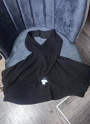 Топ жіночий чорний