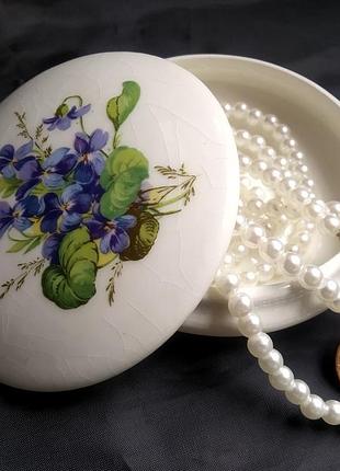 Фарфоровая шкатулка с ручной росписью полевые цветы, италия.