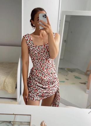 Сукня квітковий принт шикарна літня пляж