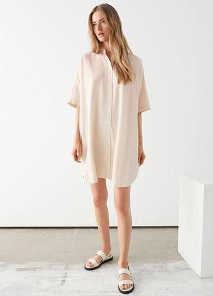 Зручна сукня оверсайз з короткими рукавами & other stories