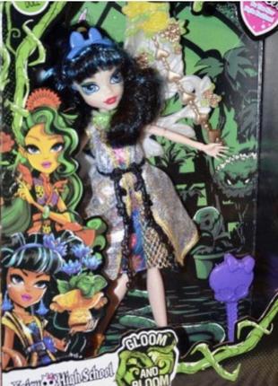 Кукла клео де нил из серии gloom and bloom fairy high school3 фото